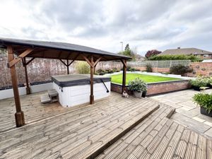 Photo 6- click for photo gallery